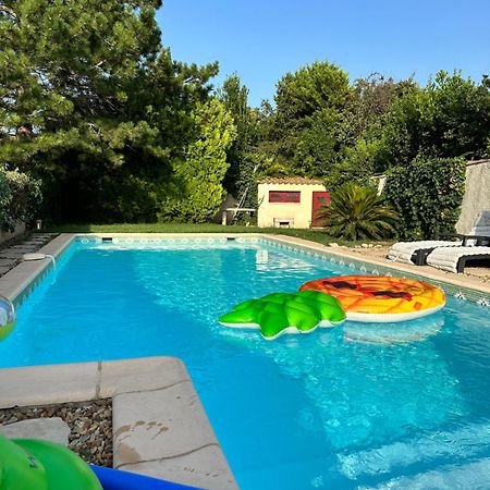 La Pitchoune : Gite Aux Pieds Des Alpilles Mouries Εξωτερικό φωτογραφία