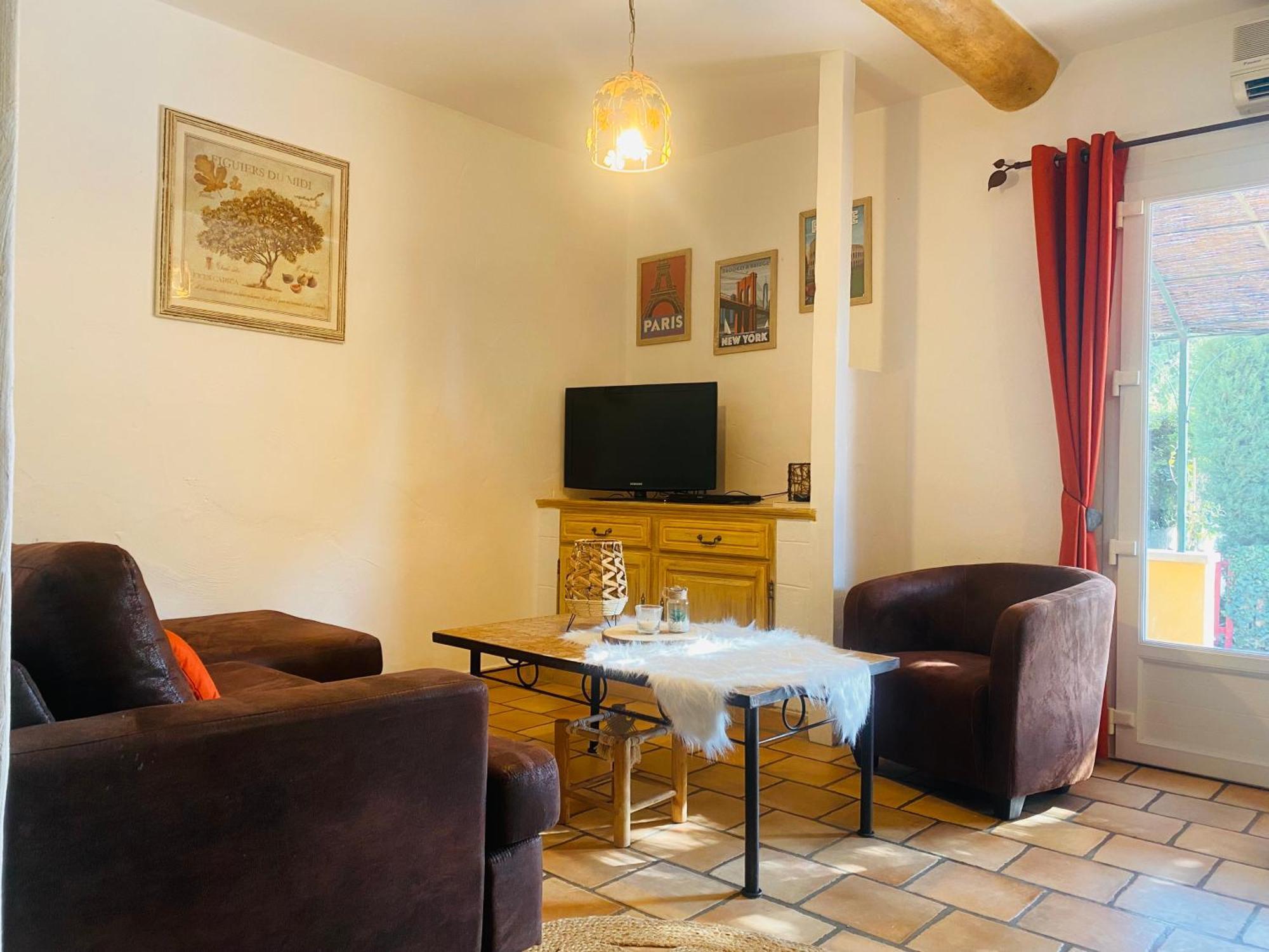 La Pitchoune : Gite Aux Pieds Des Alpilles Mouries Εξωτερικό φωτογραφία